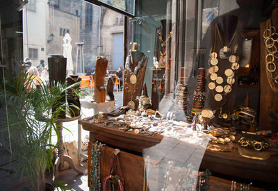 視覺營銷新勢力 零售占領珠寶首飾的創意表達與素材應用